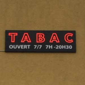 Caisson lumineux de tabac — JMJ Com, Villeurbanne et Lyon
